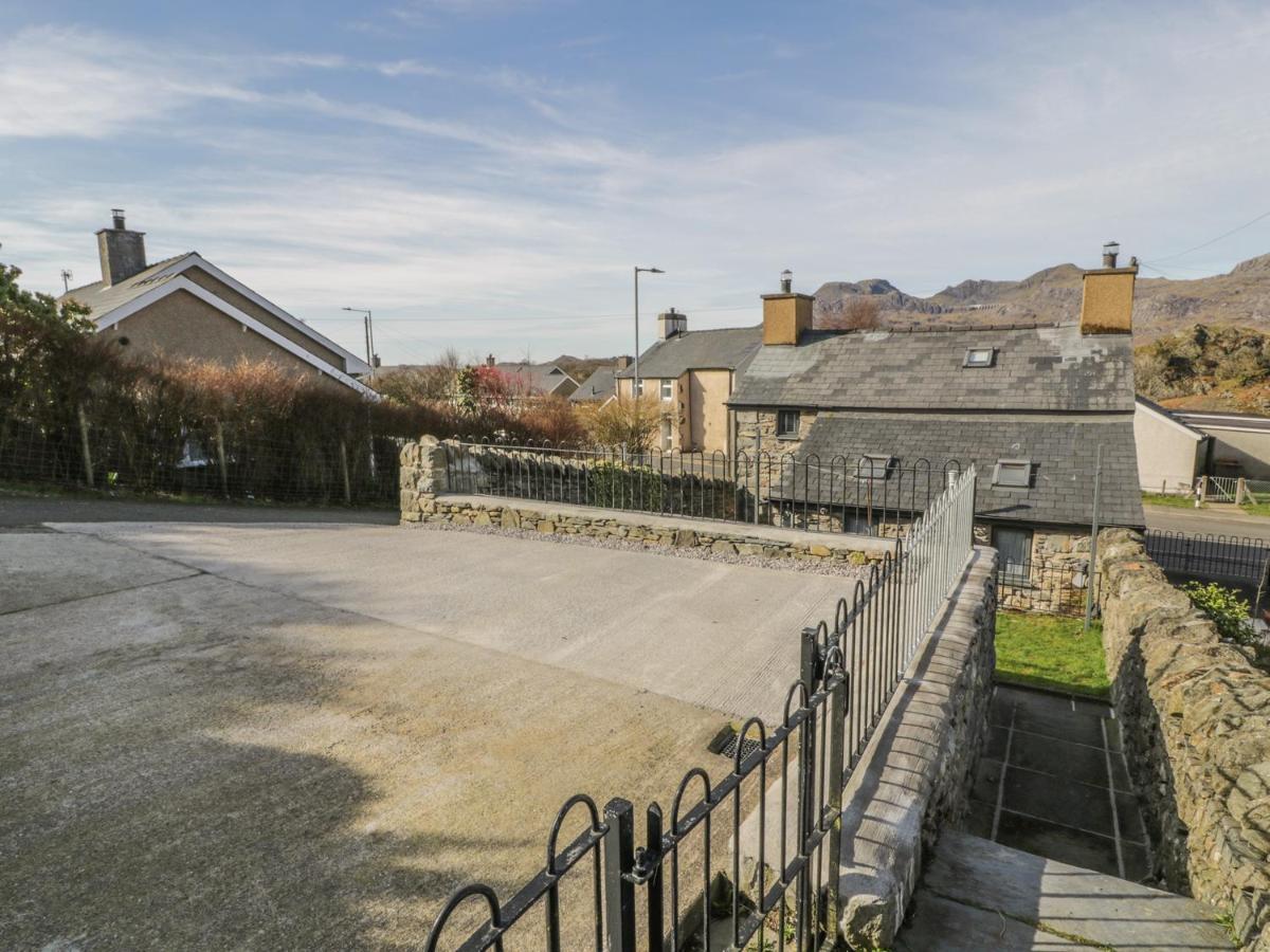 Ty Mawr Villa Blaenau Ffestiniog Exterior photo